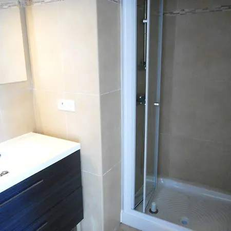 Marina Doru 別荘 *